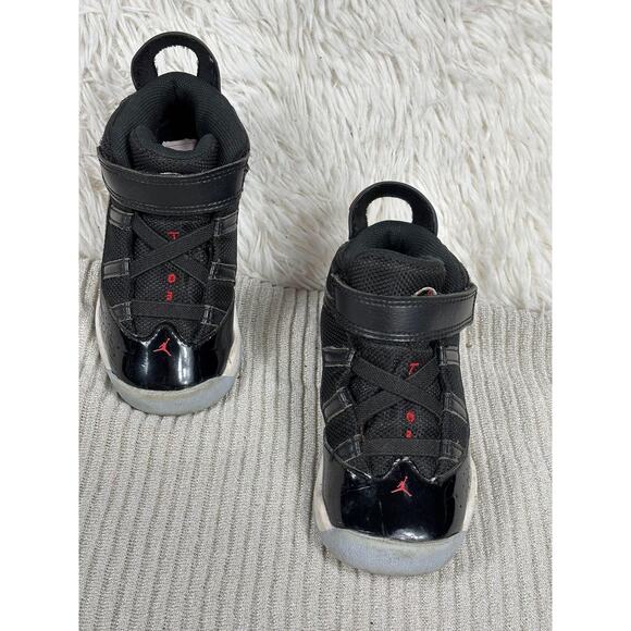 Jordan Shoes Toddler Size 9C Black Red 6 Rings Patent Leather Bred 323420-064 - Picture 1 of 8